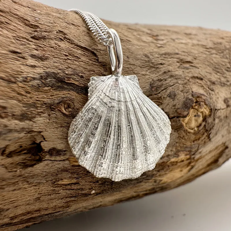 Silver Small Scallop Shell Necklace by Sarah Shelton Palmer-1